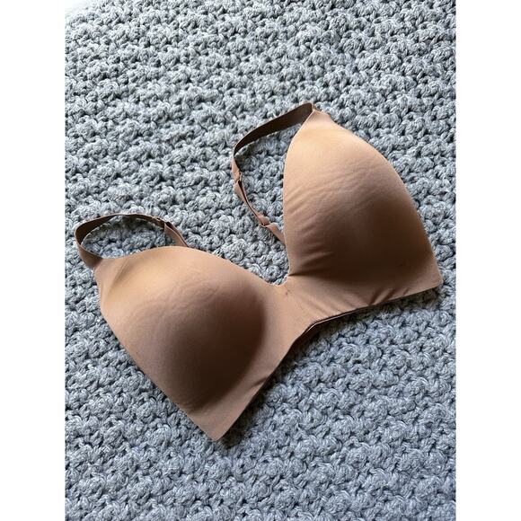 SKIMS Bra Brown Adjustable Straps No Wire Soft Cup Comfort Size 36H - Picture 2 of 5